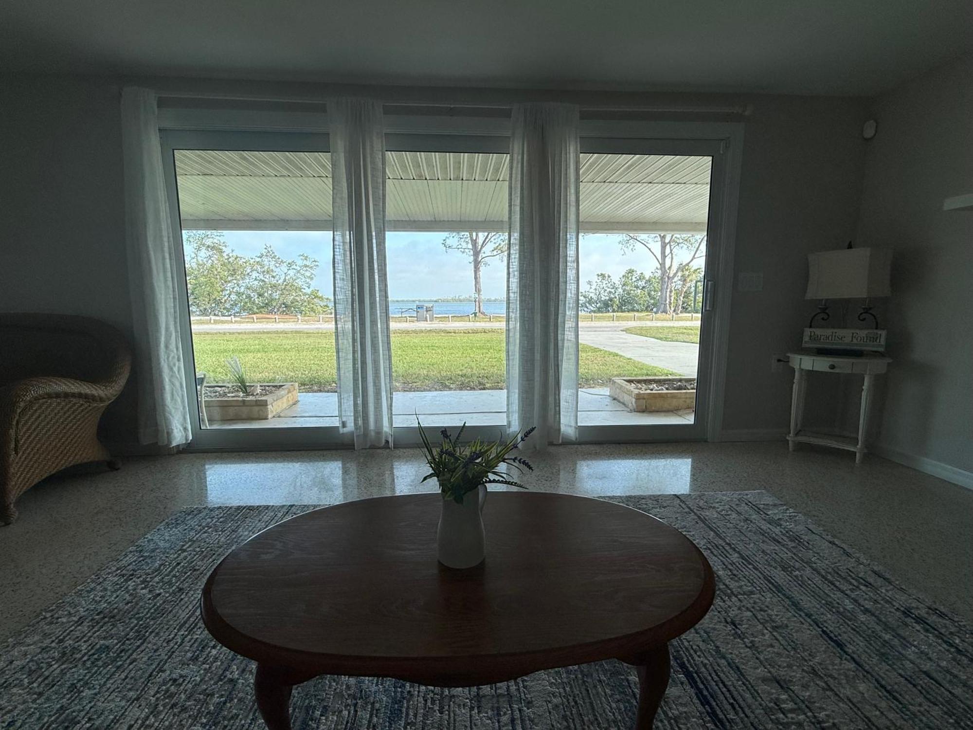 בריידנטון Pool Home On The Bay, Large Private Yard Near Ami מראה חיצוני תמונה